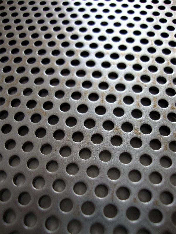 DĚROVANÝ PLECH Rv 3-5  OCEL - 1,0/590x1930 mm